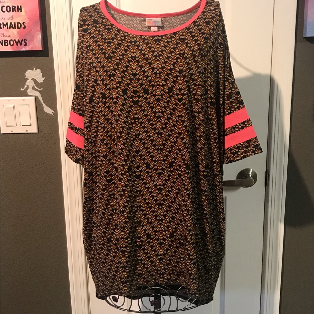 LulaRoe Irma size S. EUC